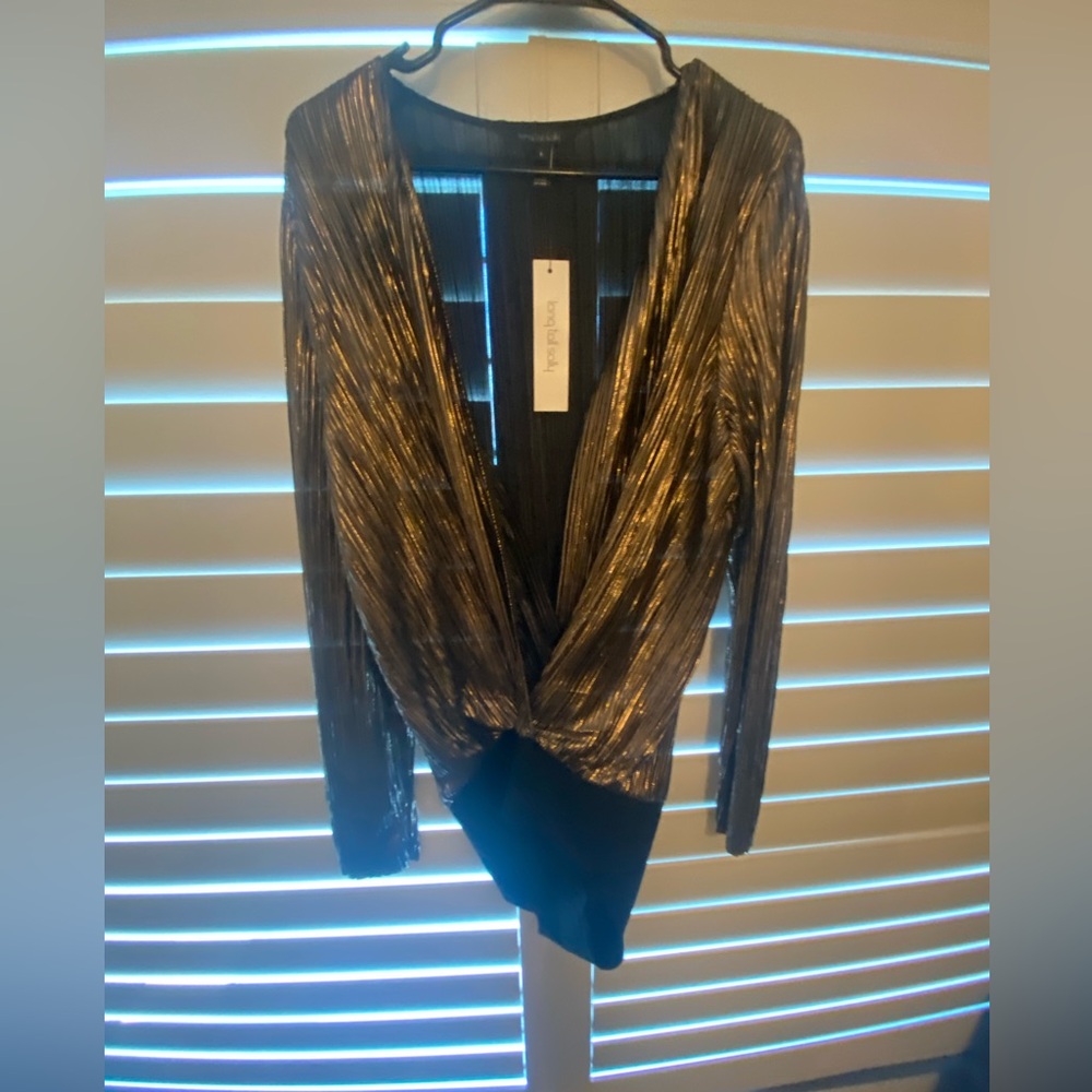 Long Tall Sally Bodysuit Women Size L Gold Black Long Sleeves Surplice Neckline
